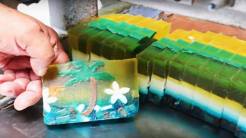 探尋生產(chǎn)天然無(wú)傷害手工肥皂的工廠(chǎng),產(chǎn)品設(shè)計(jì)得太可愛(ài)了